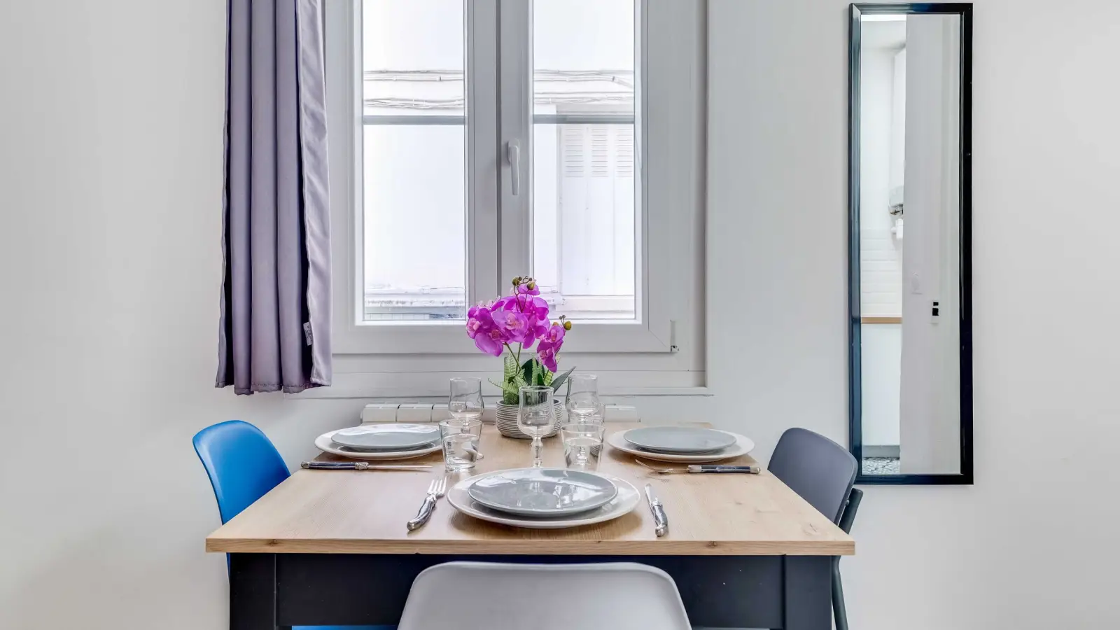 Flat Rue du Sergent Bauchat in Paris