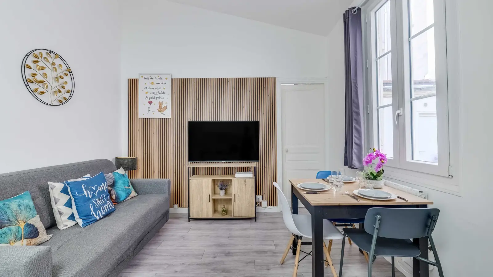 Flat Rue du Sergent Bauchat in Paris