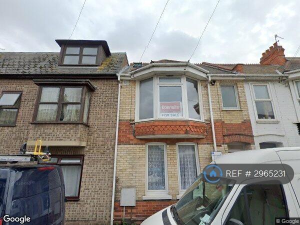 Flat Brownlow Street in Weymouth