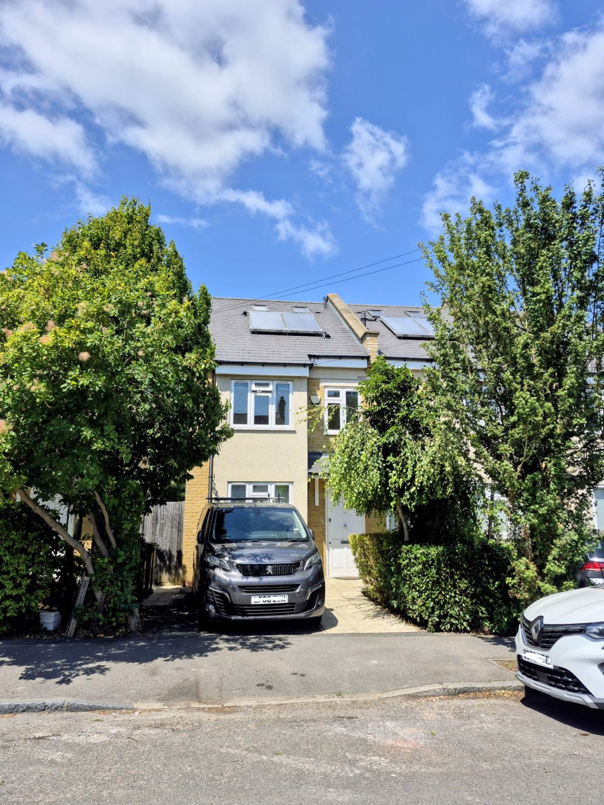 House Christine Worsley Close in Greater London