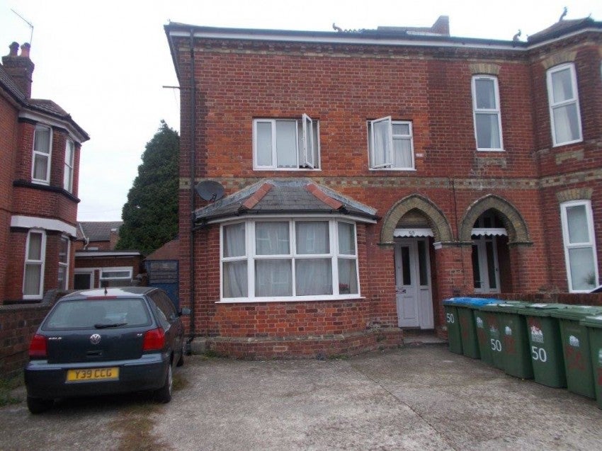 House Alma Road in Southampton