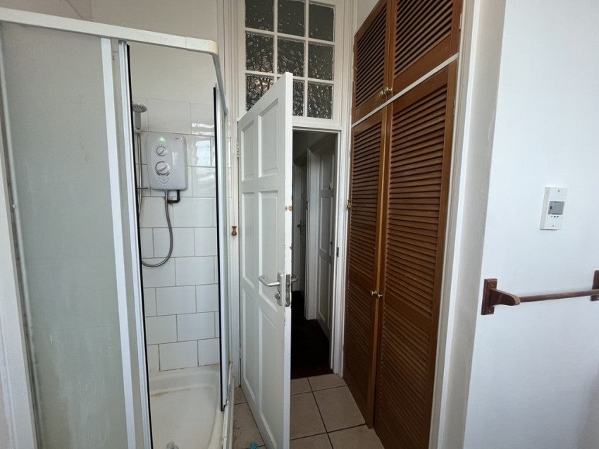 Room Park Wise in Penryn