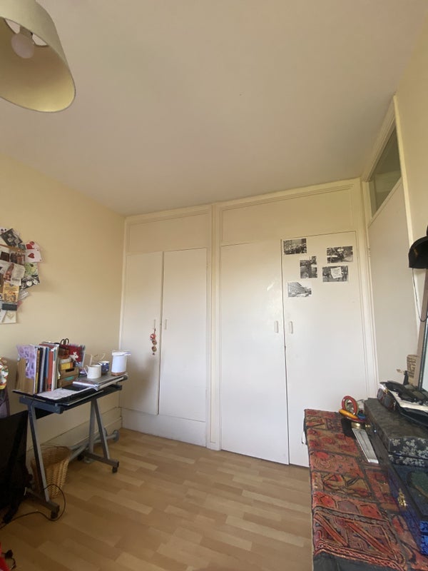 Room Burwell Walk in Greater London
