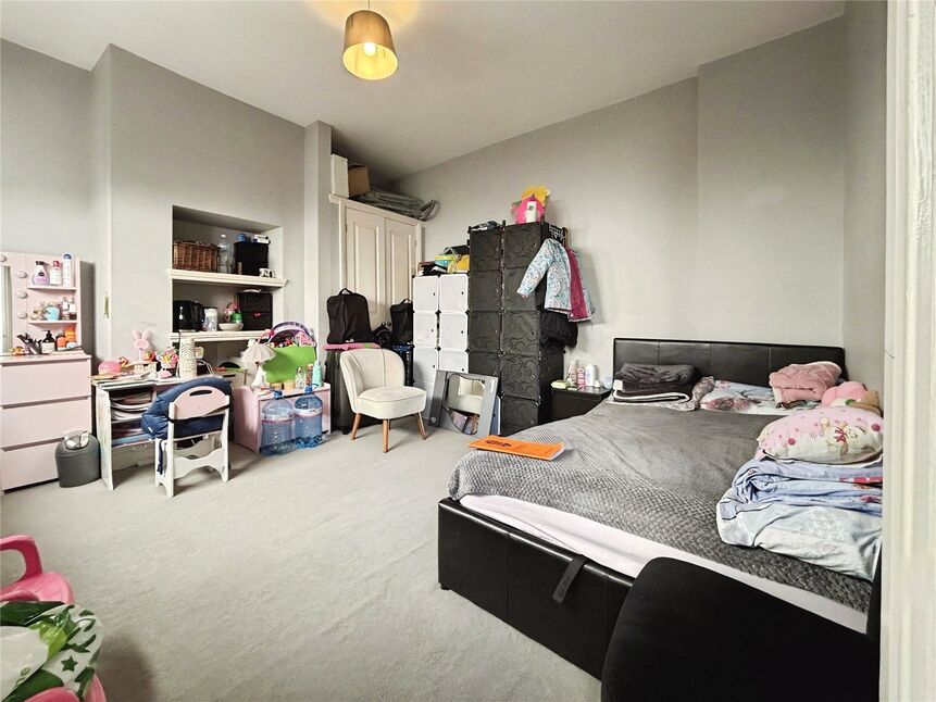 Flat Camden Road in Tunbridge Wells