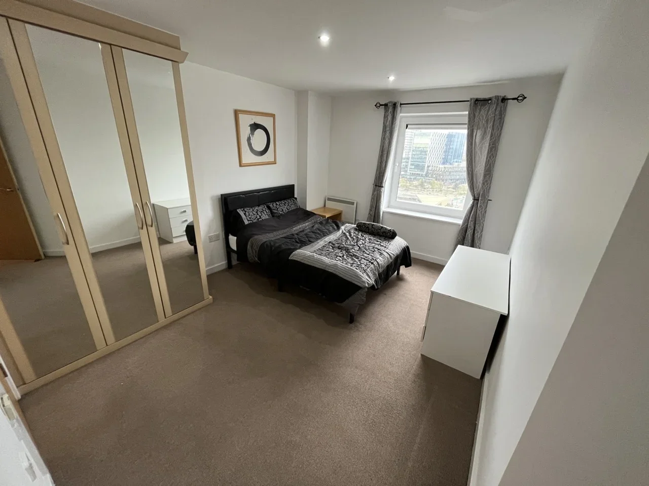 Flat Lowry Plaza in Salford