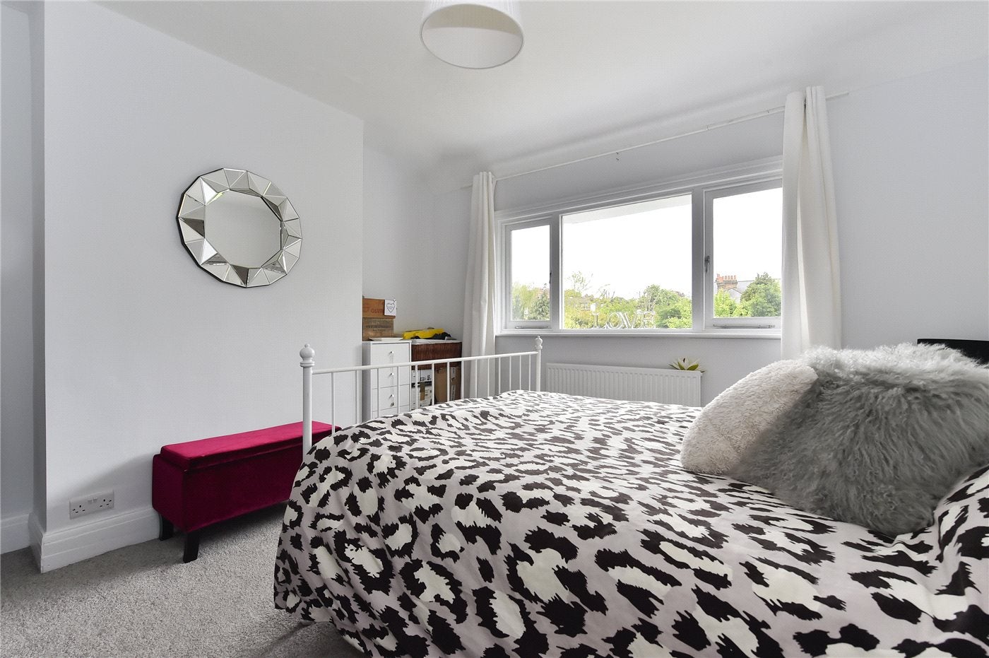 Flat Eastbourne Road in Greater London