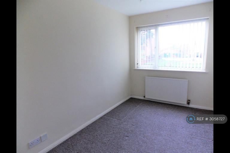 Flat Evesham Road in Redditch