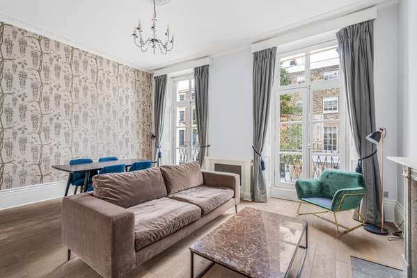 Flat Connaught Street in City of Westminster