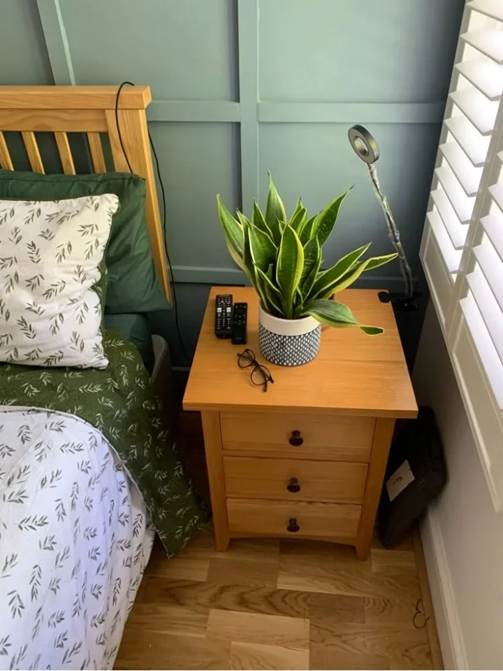 Room Boundary Road in Chatham