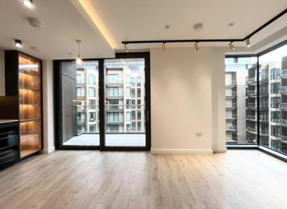 Flat Dingley Road in Greater London