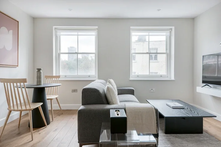 Flat Lower Marsh in Greater London