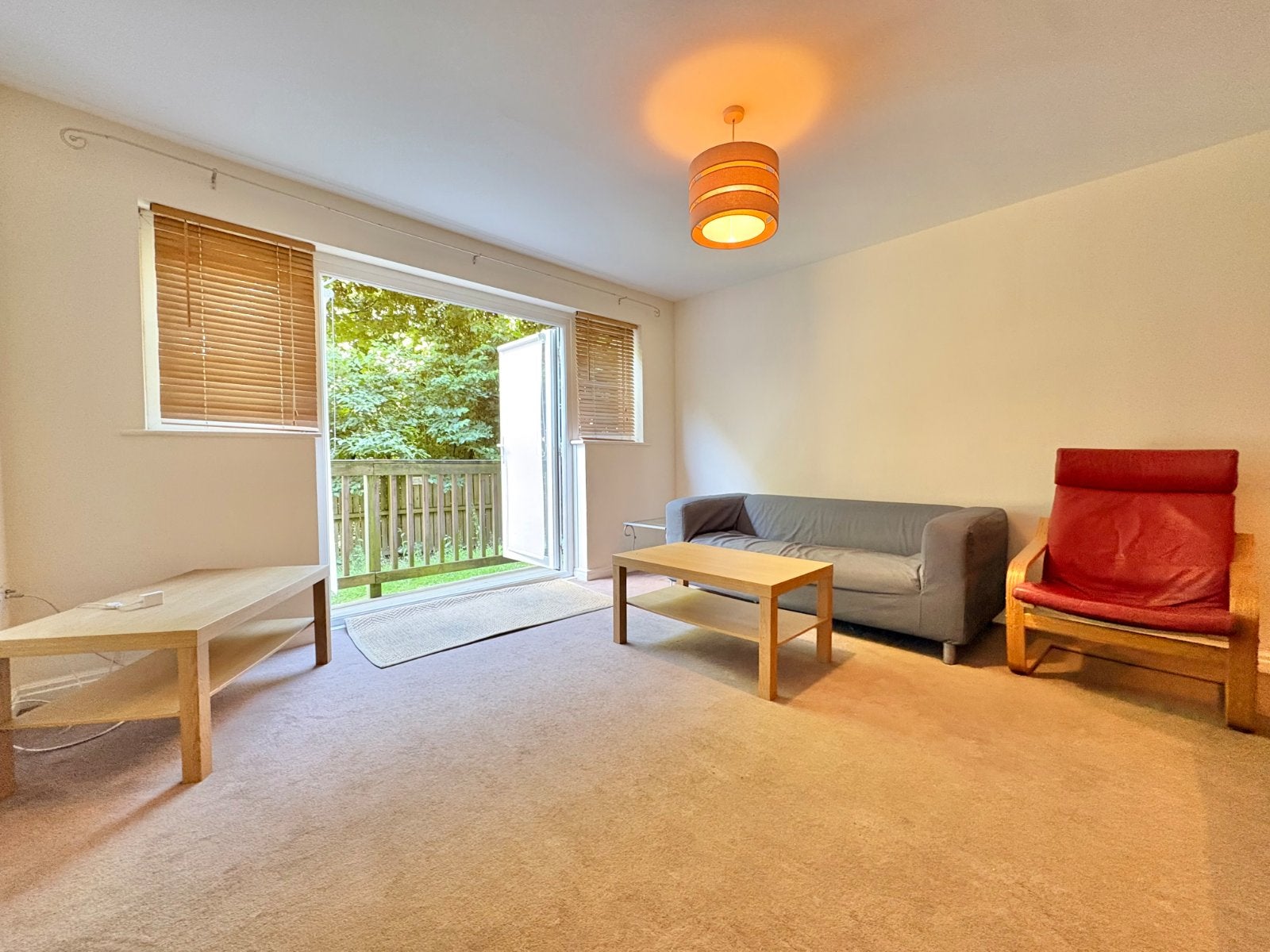 Flat Abbots Mews in Leeds