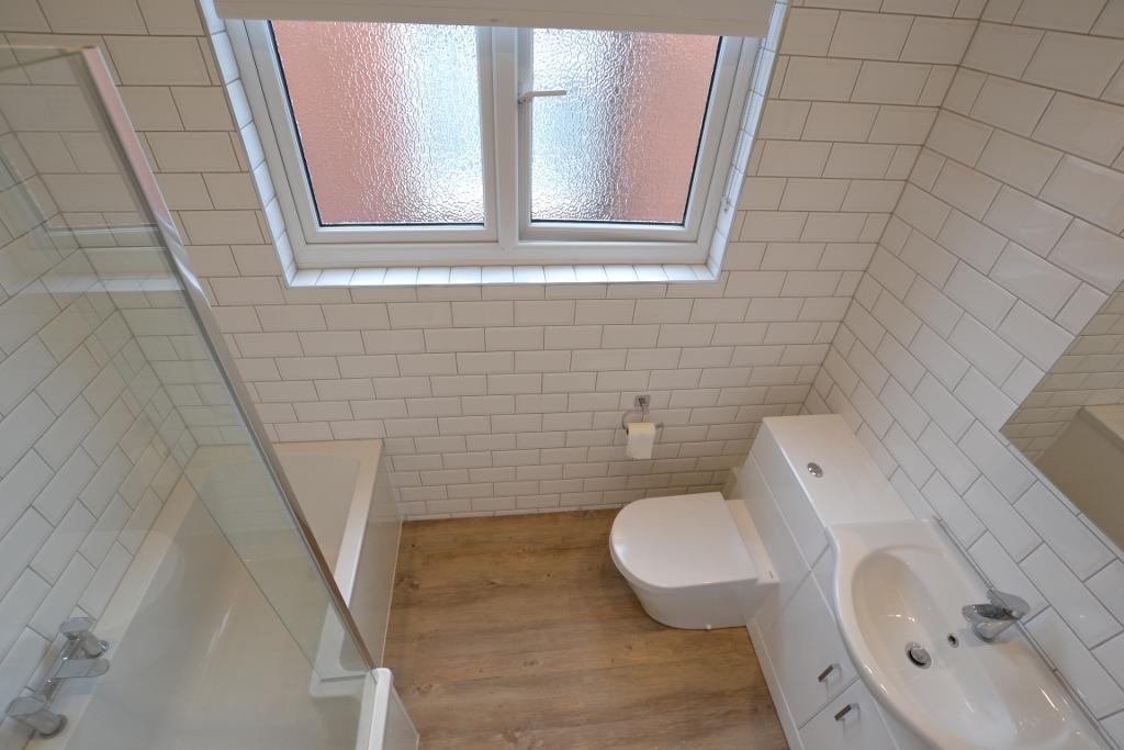 Flat Finchley Road in Greater London