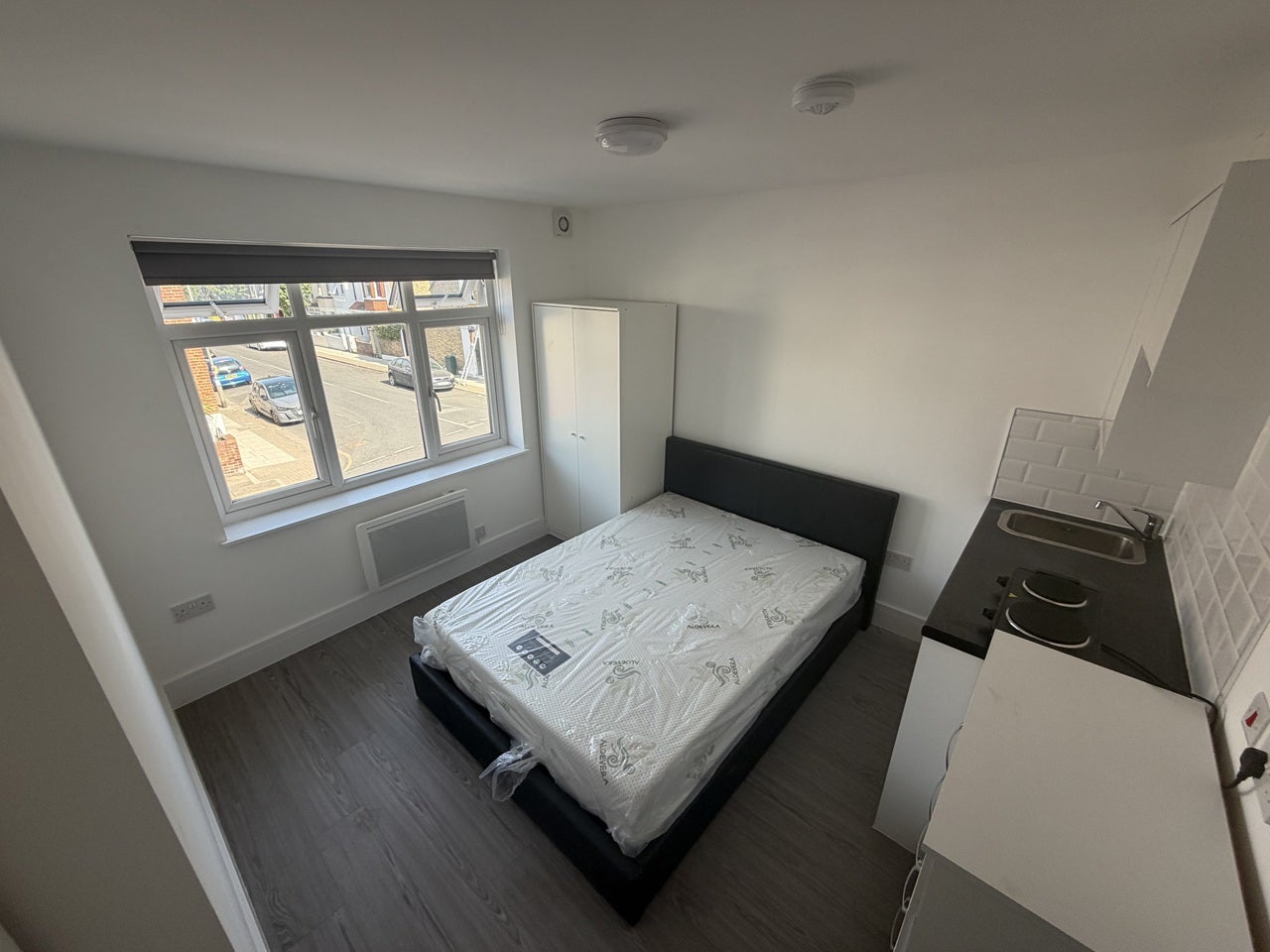 Flat Rostella Road in Greater London
