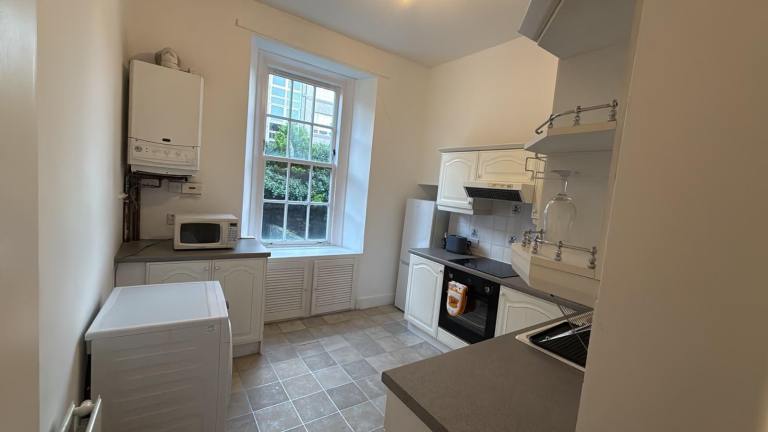 Room Craigie Street in Aberdeen City