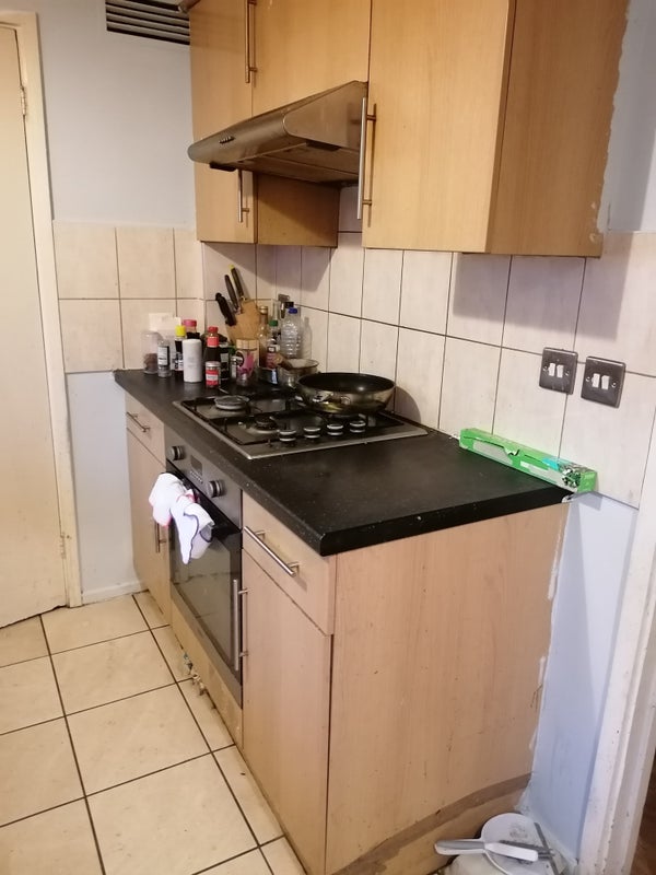 Room Finchley Road in Greater London