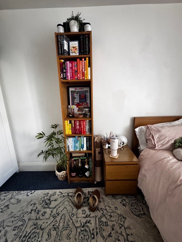 Room Hillmarton Road in Greater London
