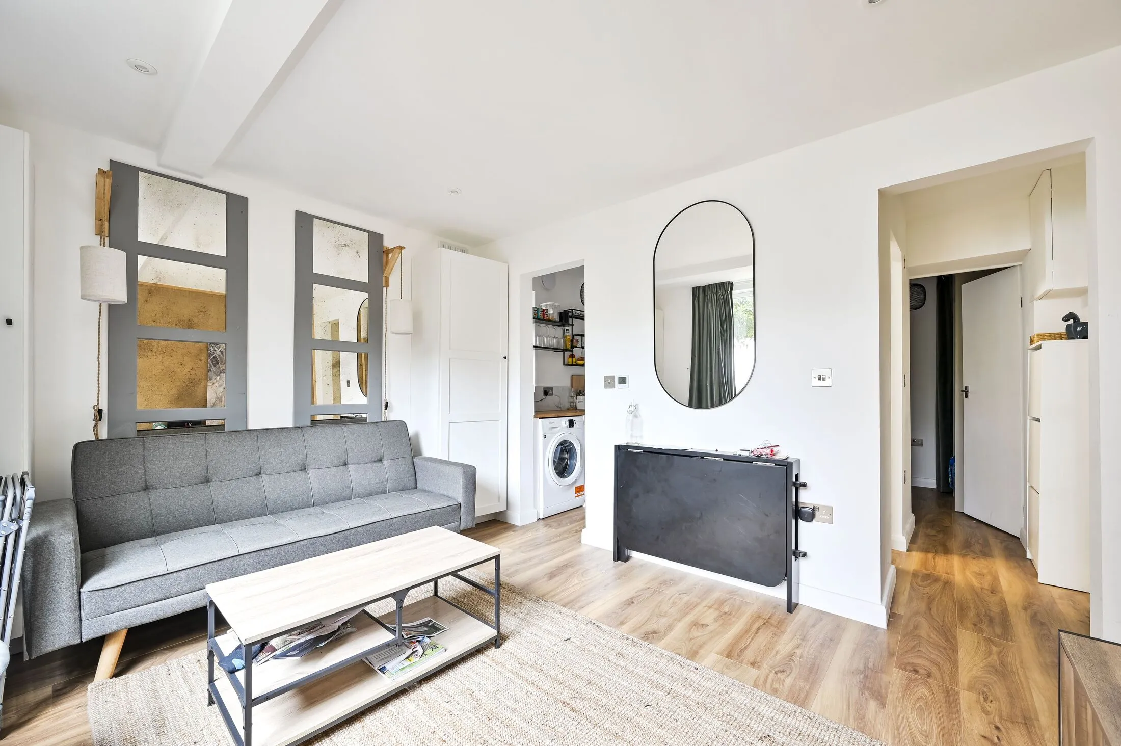 Flat Ryecroft Street in Greater London