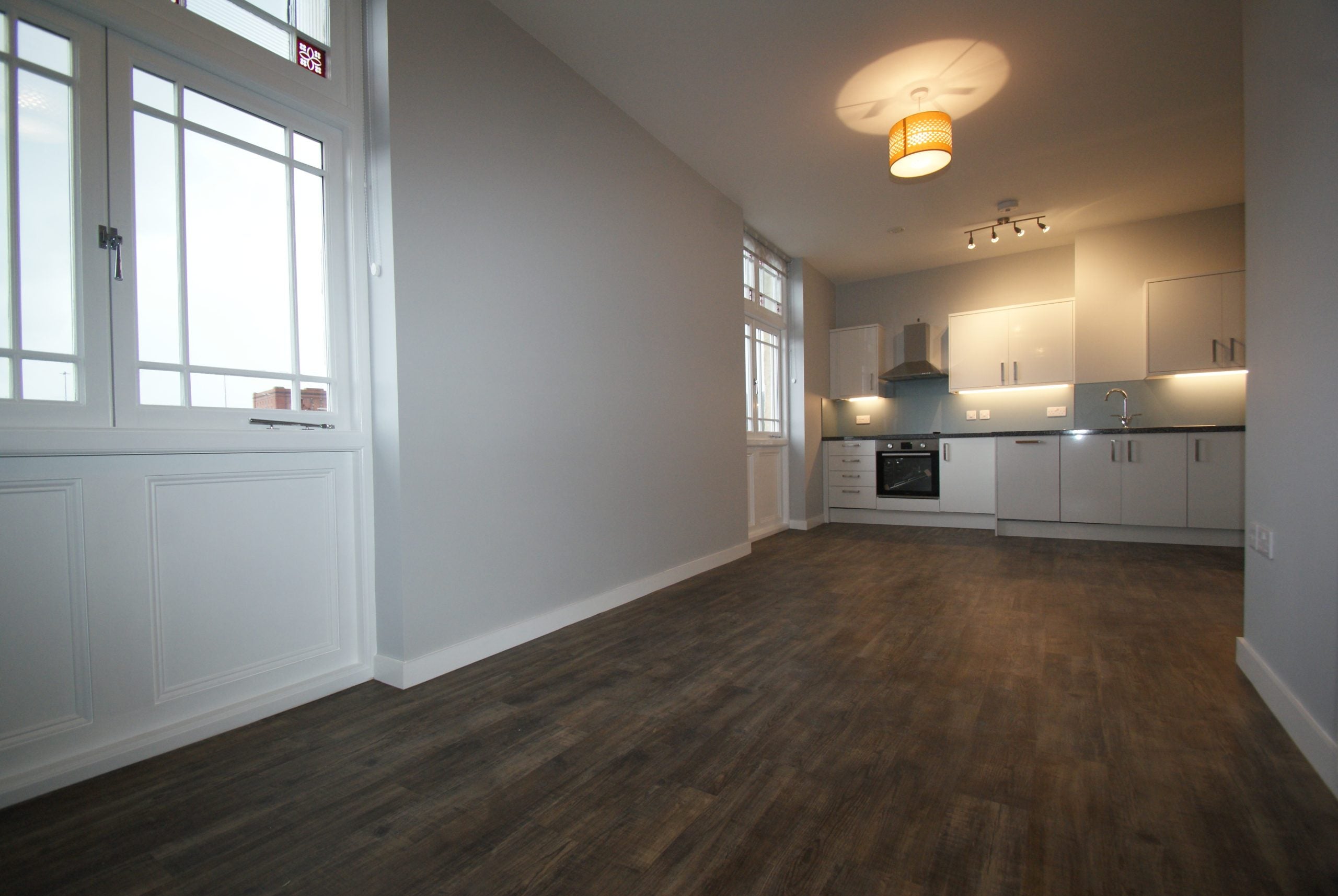 Flat Cumberland Basin Road in Bristol