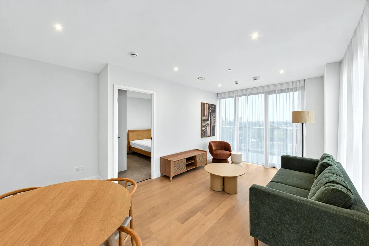 Flat Heygate Street in Greater London