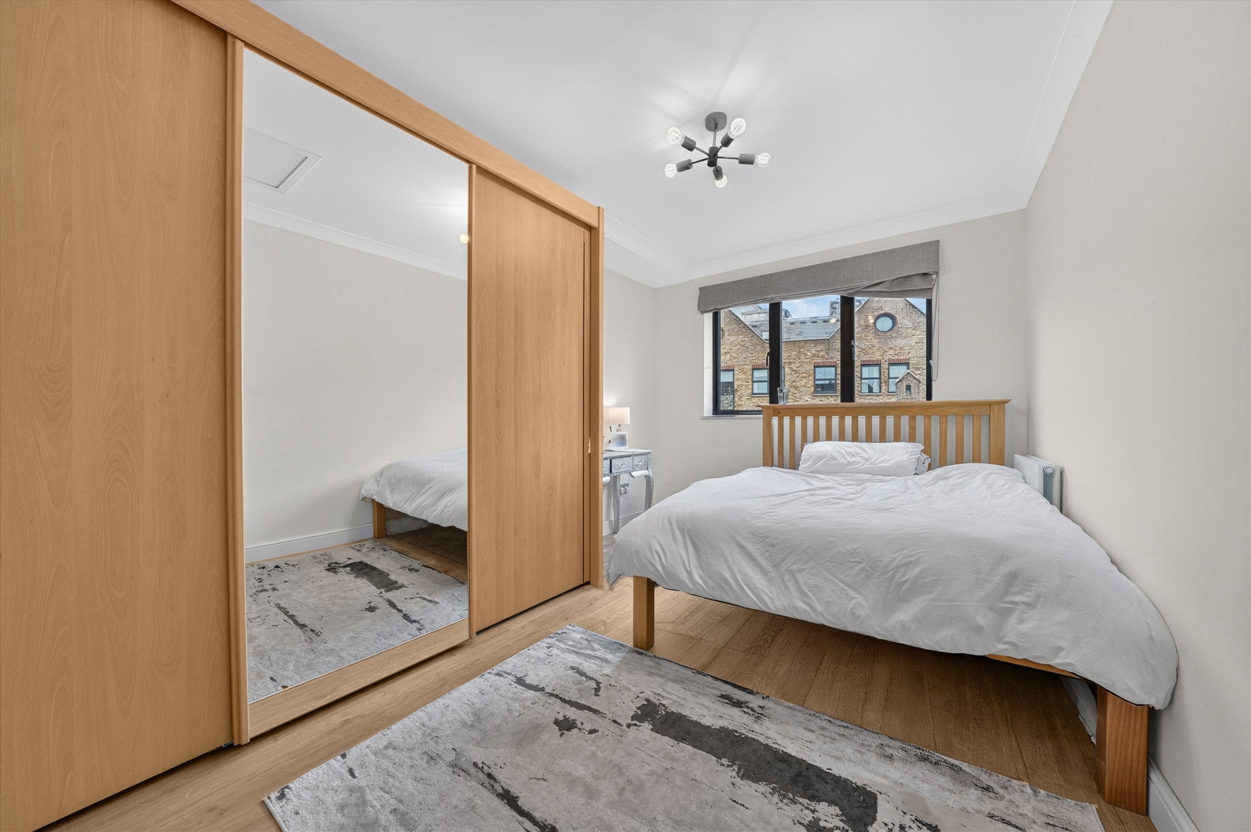 Flat Wolseley Street in Greater London