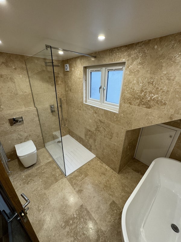 Flat Palace Grove in Greater London