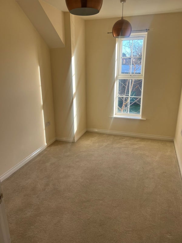 Room Druridge Drive in Newcastle upon Tyne