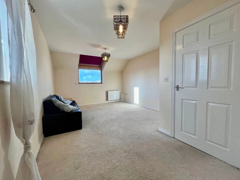 Room Druridge Drive in Newcastle upon Tyne
