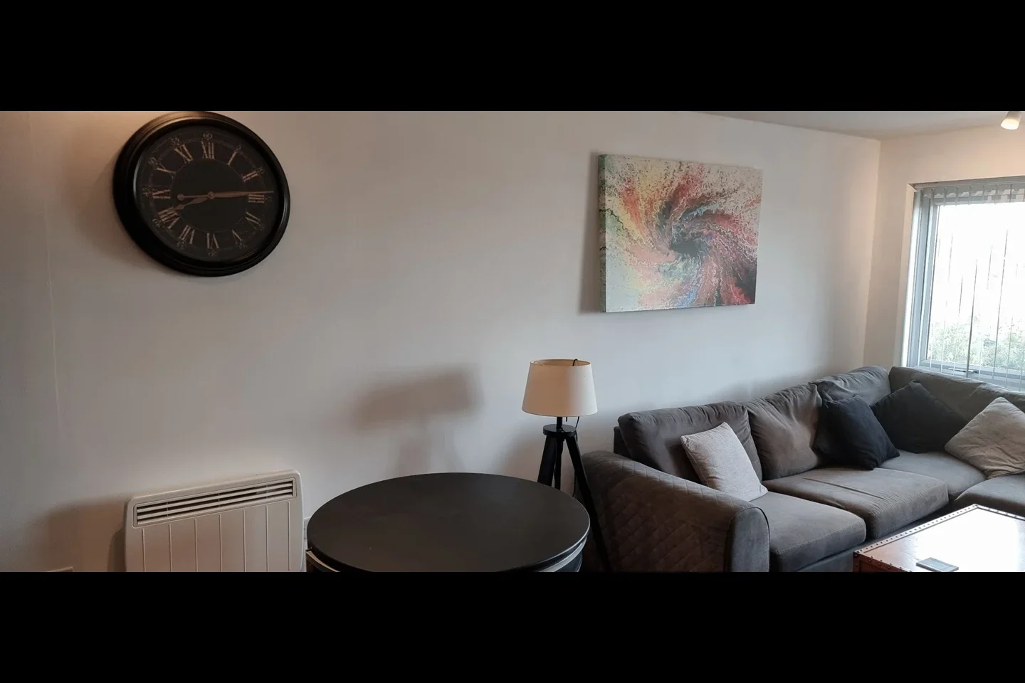 Room Cherrydown East in Basildon