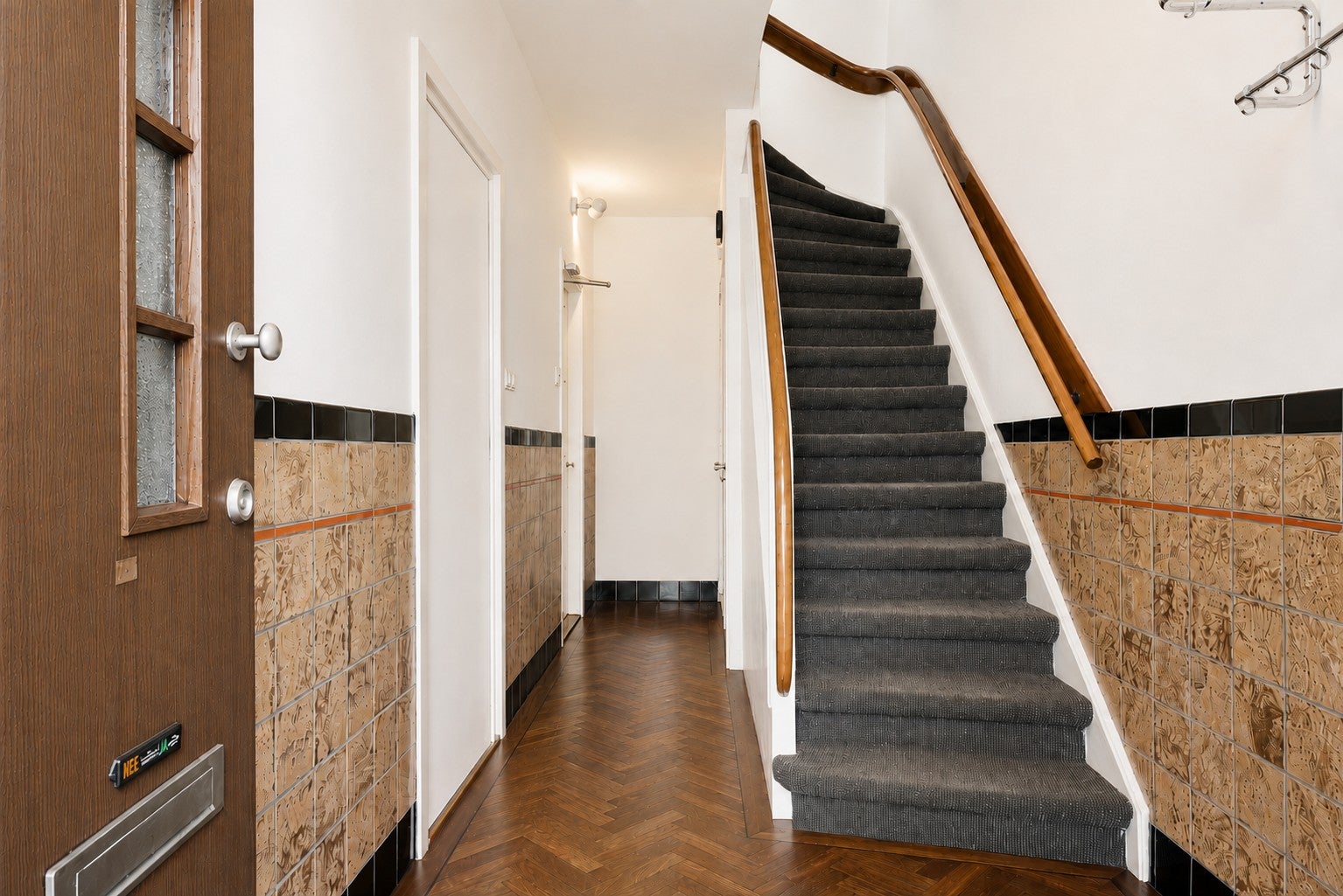 Tussenwoning te koop: Laan van Klarenbeek 50, Arnhem