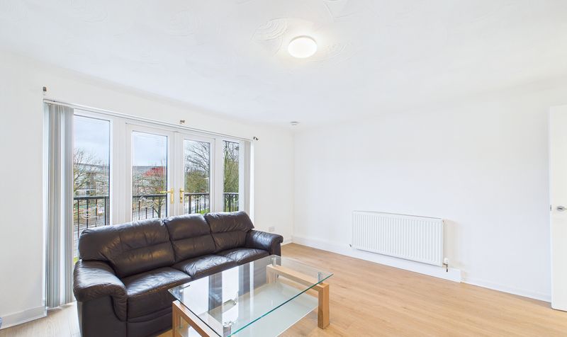 Flat Kerrycroy Place in Glasgow