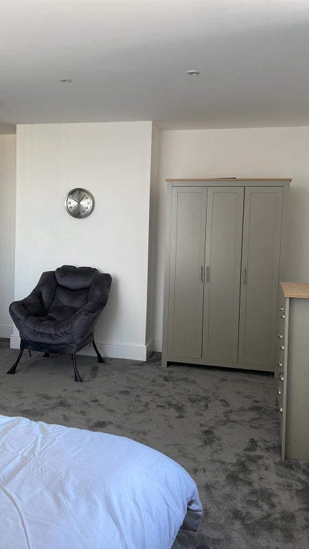 Room Bardsley Street in Oldham