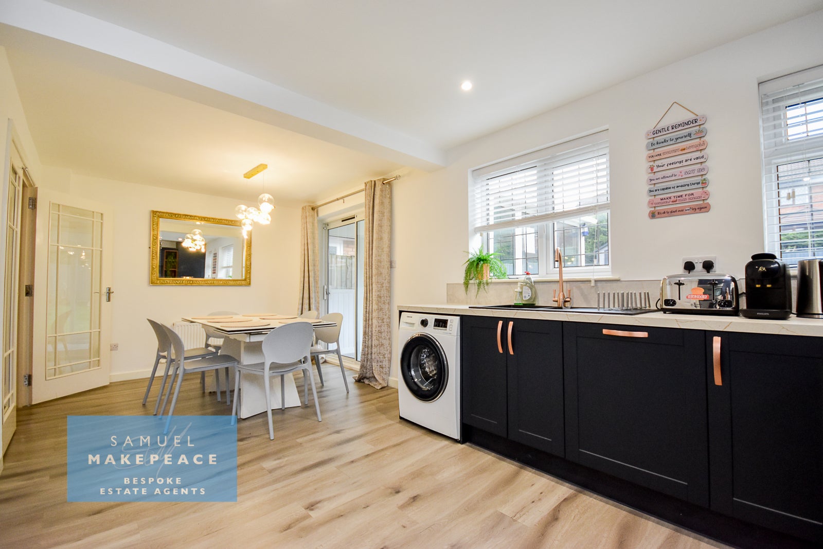 House Wellbury Close in Stoke-on-Trent