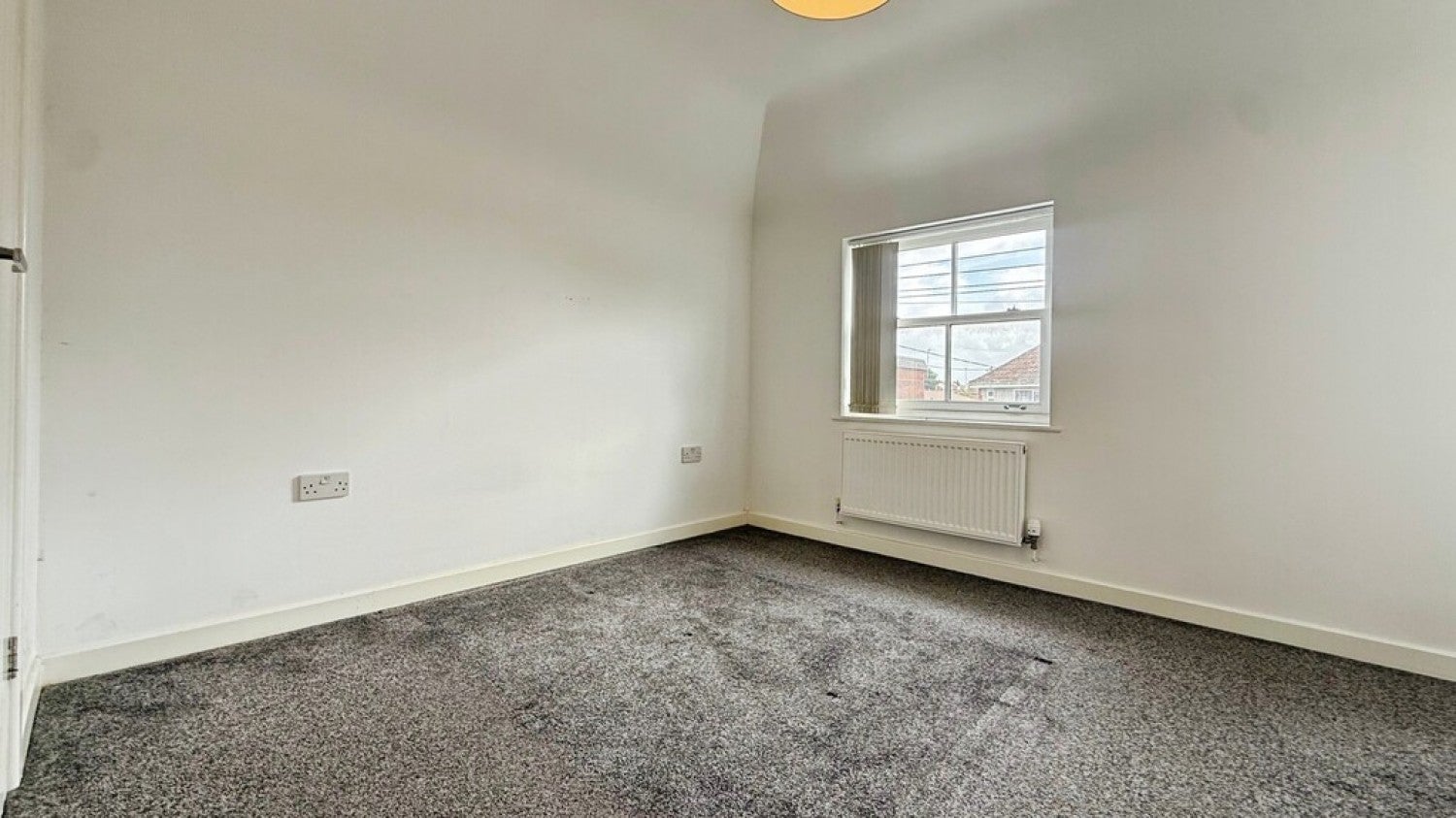 Flat Seymour Court in Trowbridge