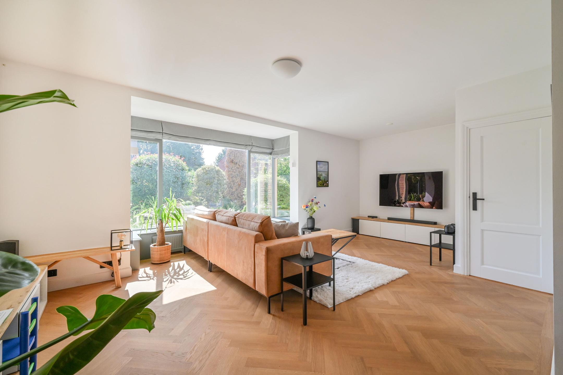 Hoekwoning te koop: Bachlaan 8, Huizen