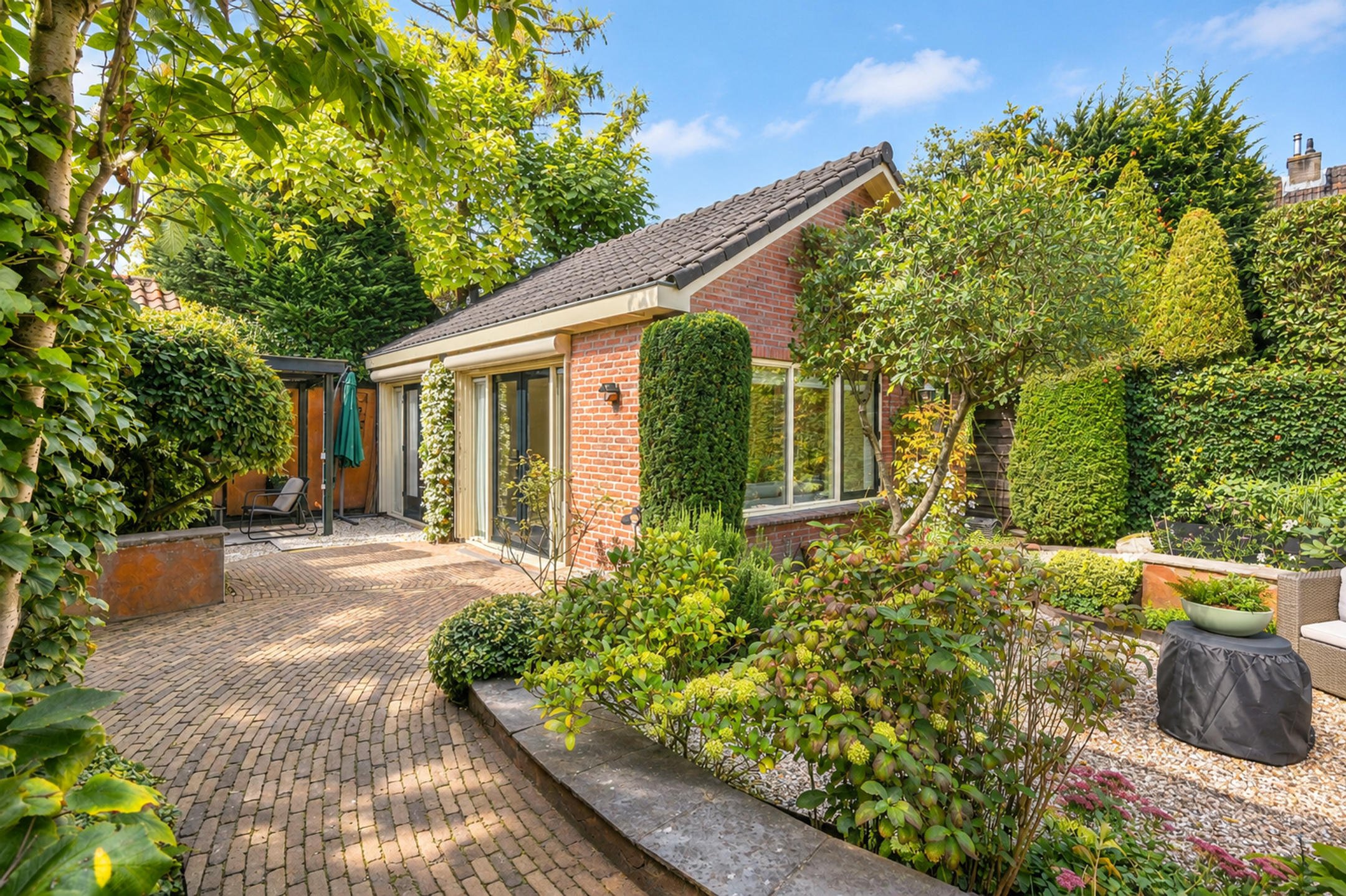 Hoekwoning te koop: Bachlaan 8, Huizen