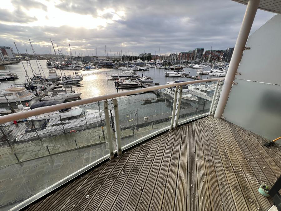 Flat Neptune Quay in Ipswich