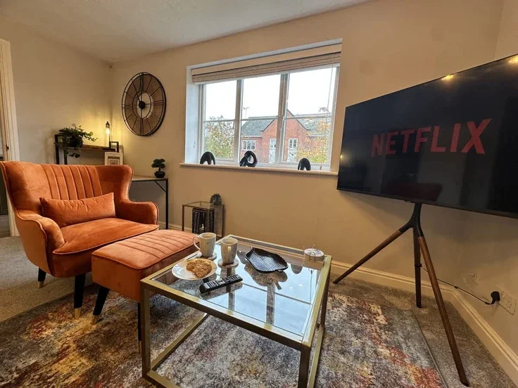 Flat Frances Havergal Close in Royal Leamington Spa