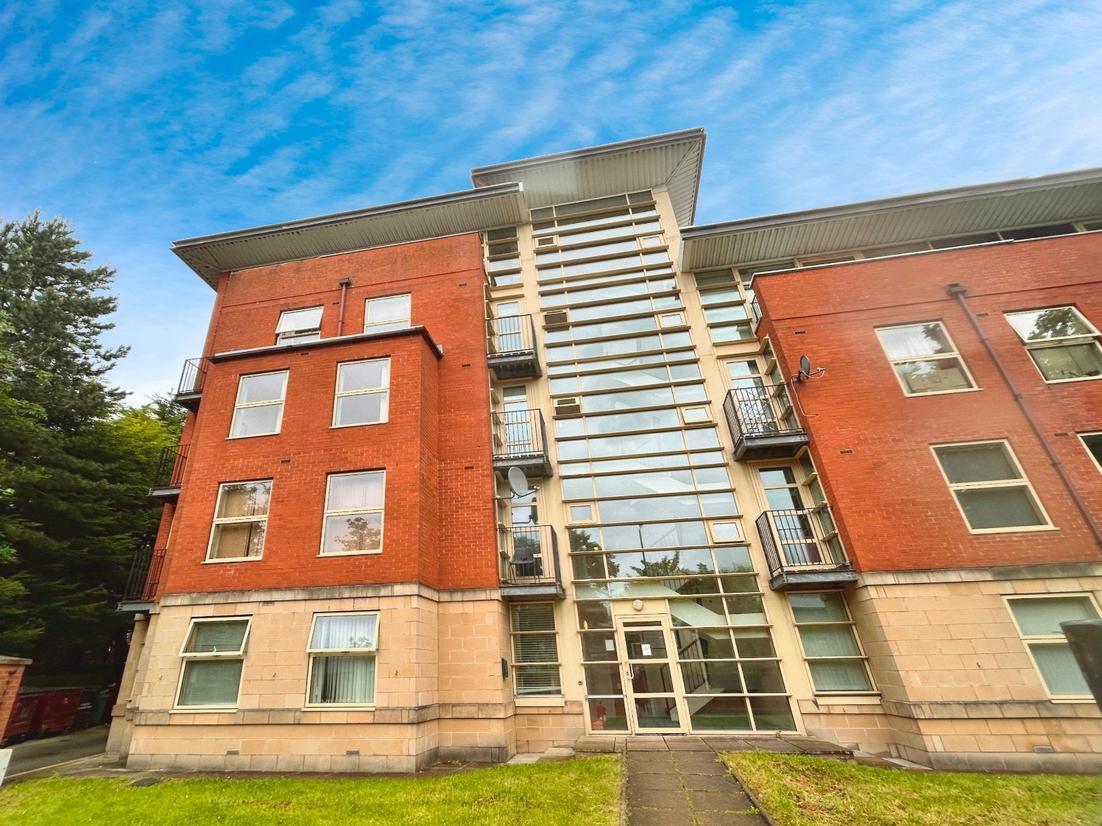 Flat Anson Road in Manchester