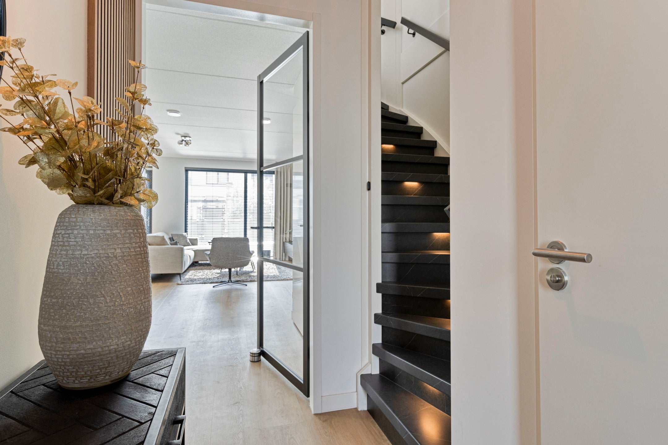 Hoekwoning te koop: Glooiing 9, Eindhoven