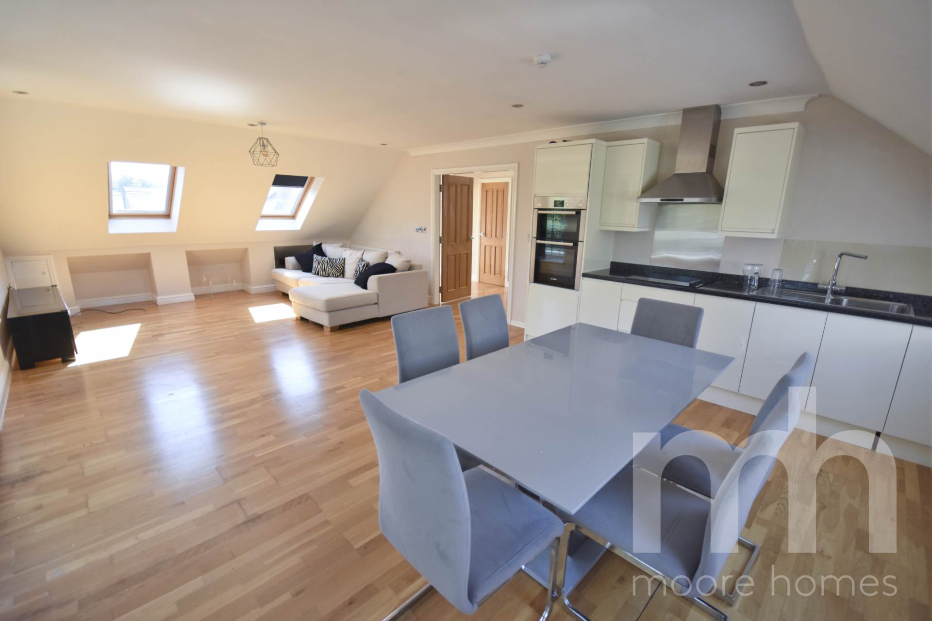 Flat Park Lane in Poynton