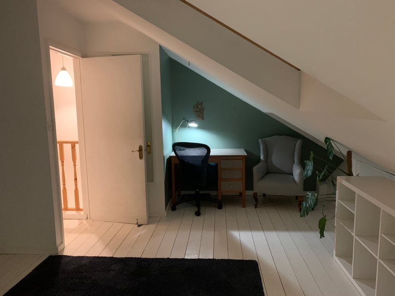 Room Withleigh Road in Bristol