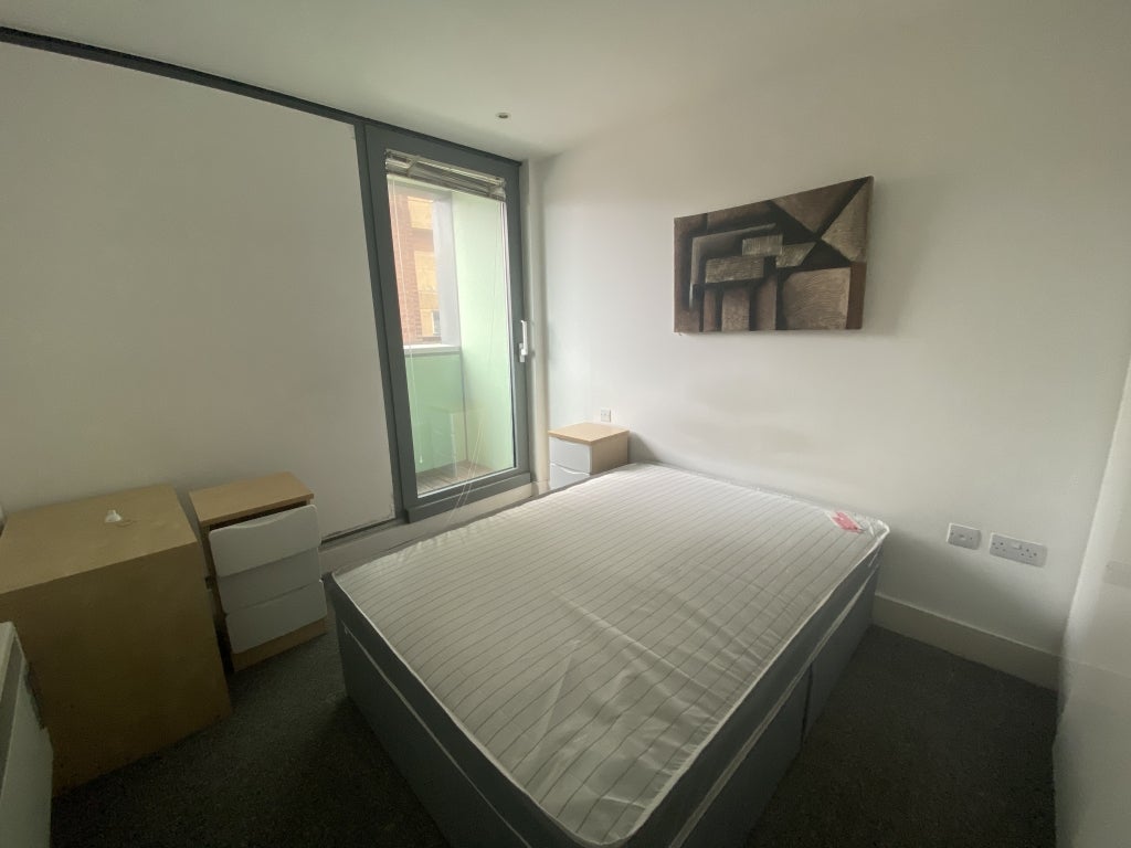Flat Fazakerley Street in Liverpool