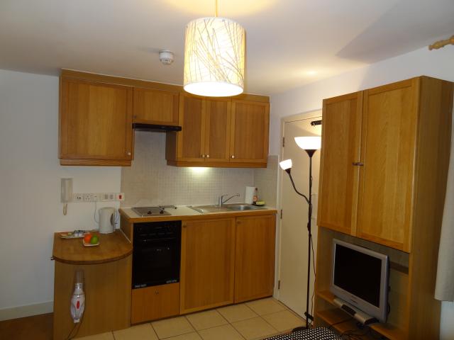 Flat Cartwright Gardens in Greater London