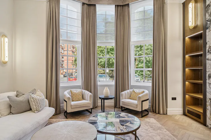 Flat Cadogan Square in Greater London