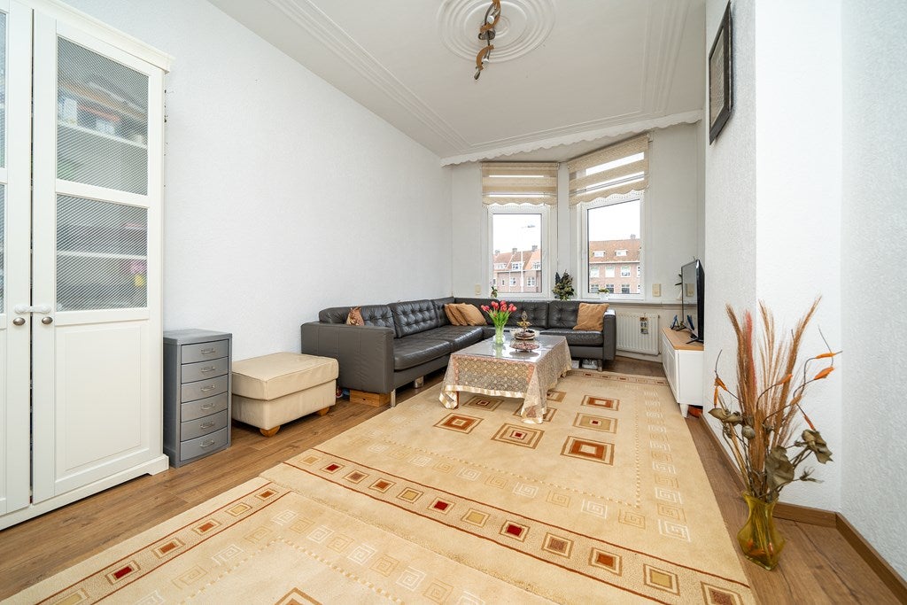 Appartement Burgemeester Meineszplein 32 B in Rotterdam