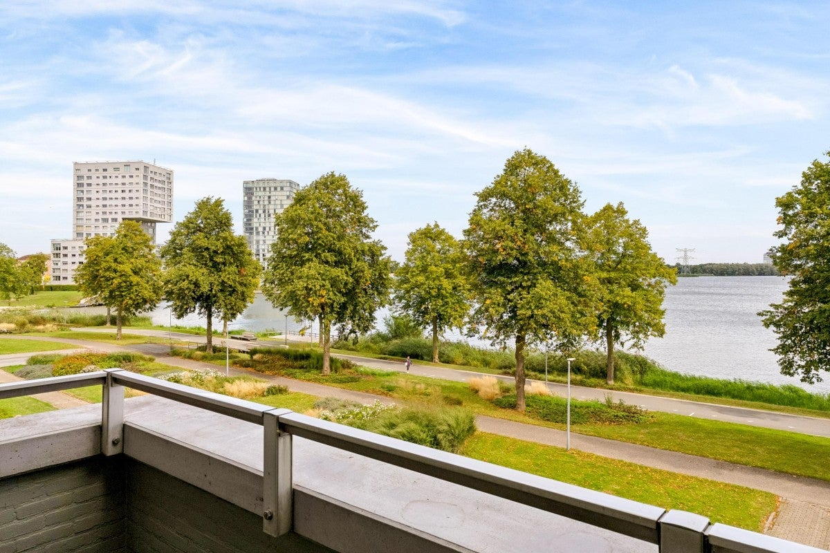 Appartement te koop: Urkwal 31, Almere