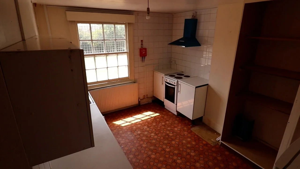 Room Rickmansworth Road in Three Rivers