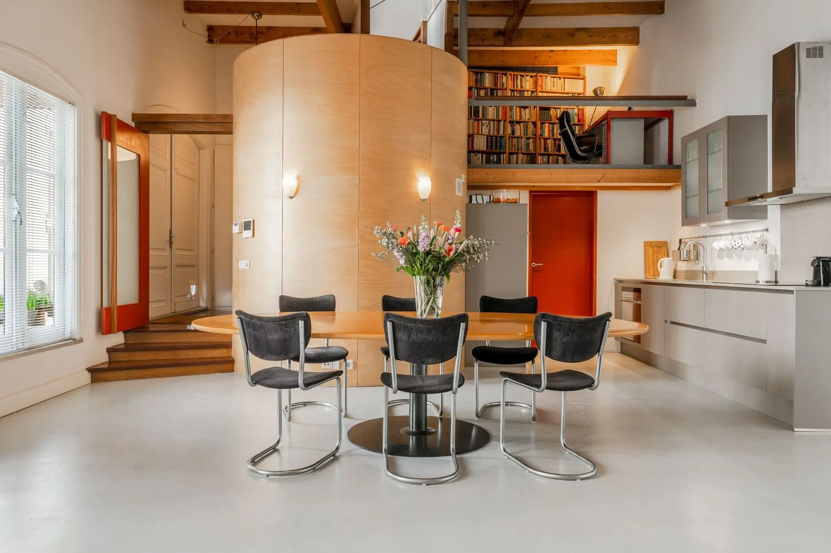 Tussenwoning te koop: Prins Hendrikkade 164D, Amsterdam