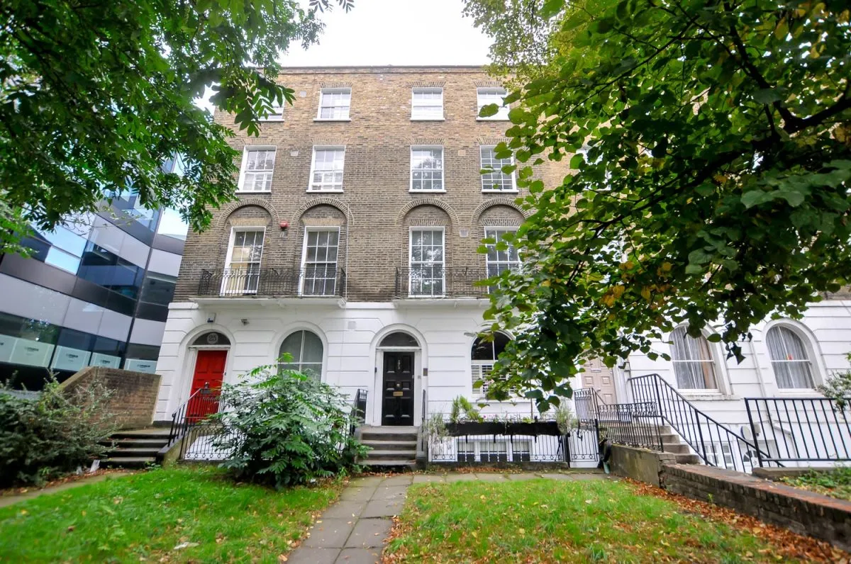 Flat Stoke Newington Church Street in Greater London